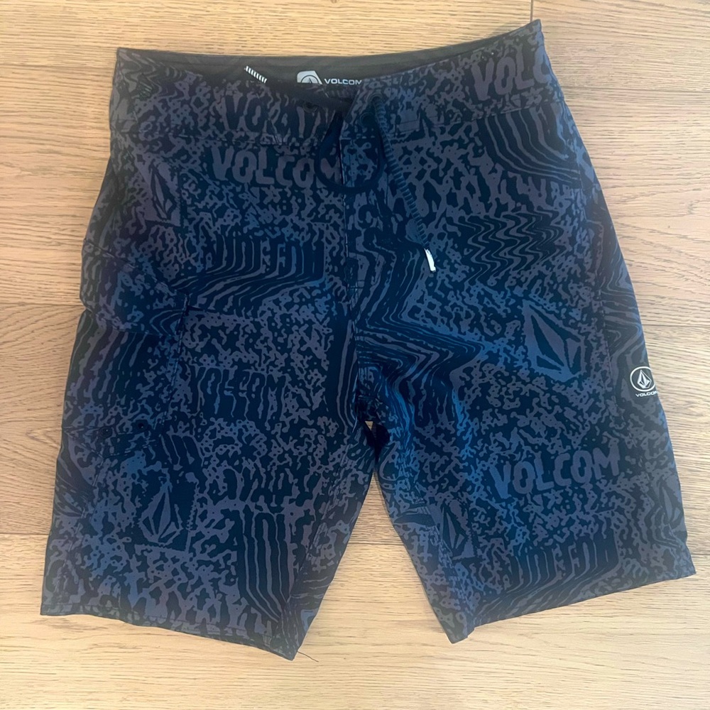 Volcom Swim Trunks - boys size 27